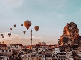 Cappadocia Vita Cave Hotel，位于于尔居普的酒店
