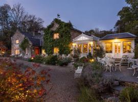 Luxury Country House Glendalough Wicklow，位于拉腊的乡间豪华旅馆