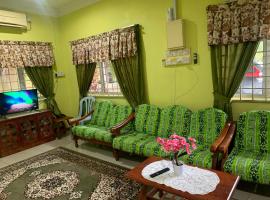 D’baroh Homestay，位于Kampong Tanjong Karang的度假短租房