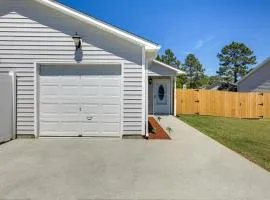 Updated Hubert Vacation Rental 5 Mi to Beaches!