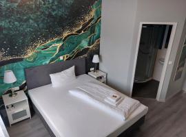 CASILINO Hotel A 20 Wismar，位于维斯马的酒店