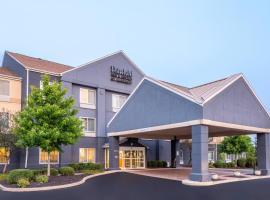 印第安纳波利斯西北费尔菲尔德酒店及套房，位于印第安纳波利斯Dow AgroSciences LLC附近的酒店