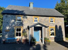 Mai's Cottage Suite - Charming Holiday Rental，位于基尔马勒克Ballyhoura Country附近的酒店