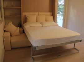 Lovely Apartment in Lignano Sabbiadoro，位于利尼亚诺萨比亚多罗的度假短租房