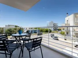 Pagani Blue - Luxury Studio A2