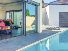 3 Bedroom Beautiful Home In Lons