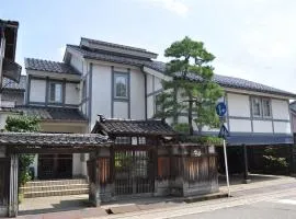玉奇兹苏帕奇茶花酒店