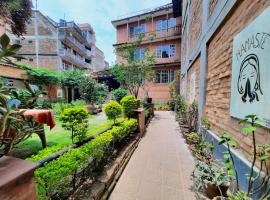 Pradhan House - Home Stay with Garden，位于巴克塔普尔的住宿加早餐旅馆