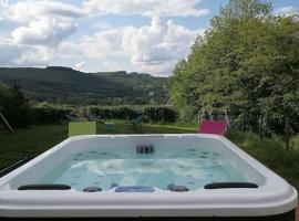 Le belvédere Mouxois, SPA privatif, vue Morvan，位于Moux-en-Morvan的酒店