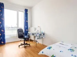 Privatzimmer mit Balkon-Richtung Messe