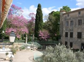 Castel chambres，位于Malves-en-Minervois的酒店