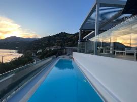 Villa Nostos Plakias beachfront sea view privet pool，位于普拉基亚斯的Spa酒店