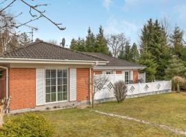 斯坦盆维呃斯度假屋，位于伦讷的酒店