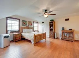 Studio in Fredericksburg Winery with Shared Hot Tub