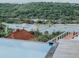 Lanussa Hill Villa，位于蓝梦岛的带泳池的酒店