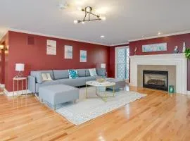 Relax Fireside! East Sandwich Escape 1 Mi to Beach