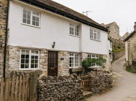 CLIFFE COTTAGE - Countryside Cottage in Castleton, Peak District National Park，位于卡斯尔顿的酒店