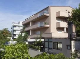 GUEST HOUSE LANA 1