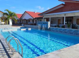 The Nutshell Chalet Langkawi，位于珍南海滩的汽车旅馆