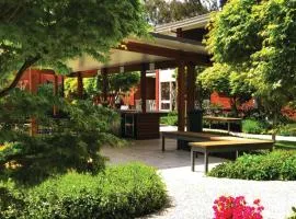 福雷斯特公寓酒店