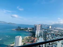Scenia Bay seaview apartment Nha Trang - Căn hộ View biển GB，位于芽庄的酒店