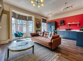 Casa Del Artista - Luxury Apartments by Maison Parfaite, Whitby，位于惠特比的酒店