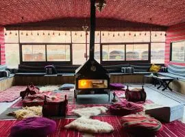 Wadi Rum Pyramids Camp
