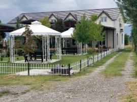 Hotel Culaj，位于Koplik的酒店