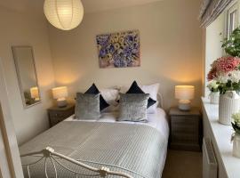 Comfortable new home in Isleham，位于伊利的酒店