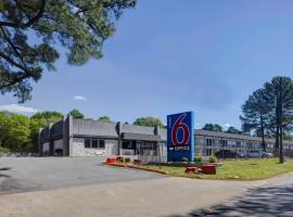 Motel 6 North Little Rock, AR-JFK Blvd，位于北小石城的宠物友好酒店