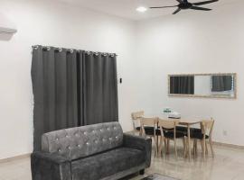 Salak Pekerti Homestay KLIA KLIA2，位于雪邦的酒店