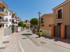 Habitación en Casa Vacacional Fuengirola，位于福恩吉罗拉的民宿