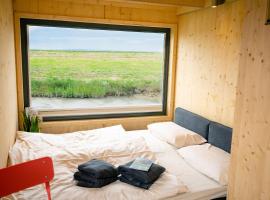 Tiny House Nature 14 Zur Meerseite - Green Tiny Village Harlesiel，位于卡罗利嫩西尔的小屋