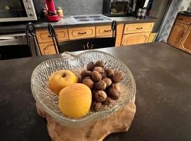 Gite Au Grenier Cosy，位于Lor的酒店