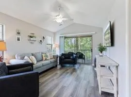 Beach Place at True Blue - Close to the beach!