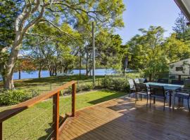 Patonga Sunset - Waterfront Holiday House，位于Patonga的酒店