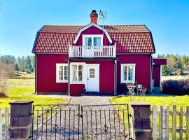 4 person holiday home in VIMMERBY-By Traum，位于Vimmerby的酒店