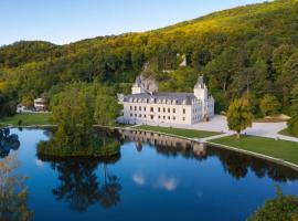 Hotel Schloss Hernstein，位于Hernstein的酒店