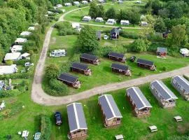 尼瓦露营别墅酒店