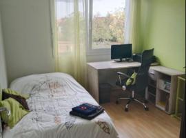 Chambre #3 dans appartement partagé - Proche des Vosges，位于坦恩的酒店