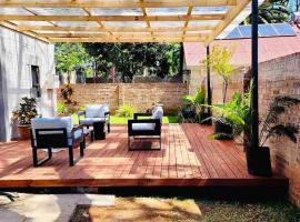 Mellow 2 bedroomed cottage - 2083，位于布拉瓦约的带停车场的酒店