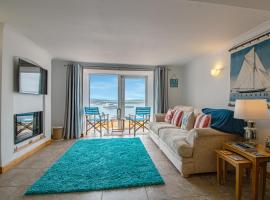 Saltwhistle Beach- Couples Retreat，位于廷茅斯的度假短租房