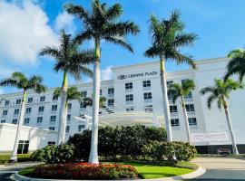 Crowne Plaza Ft Myers Gulf Coast by IHG，位于迈尔斯堡的酒店
