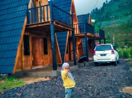 Cabin LEHA LEHE SYARIAH Dieng，位于迪昂的酒店