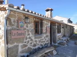 casa rural La Cuadra，位于Villar de Corneja的自助式住宿