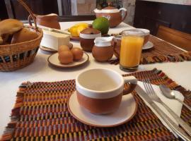 Fidelísima Hotel，位于查查波亚斯的酒店