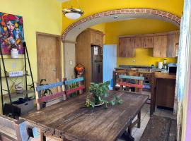 Sofia Hostel Cabo，位于卡波圣卢卡斯的酒店