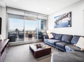Penthouse 406 The Frontage Victor Harbor，位于维克多港的公寓