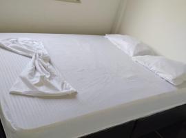 Apartamentos Olaya!，位于巴亚索拉诺的酒店