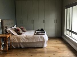 Kortrijk Paarl Self Catering，位于帕尔的酒店